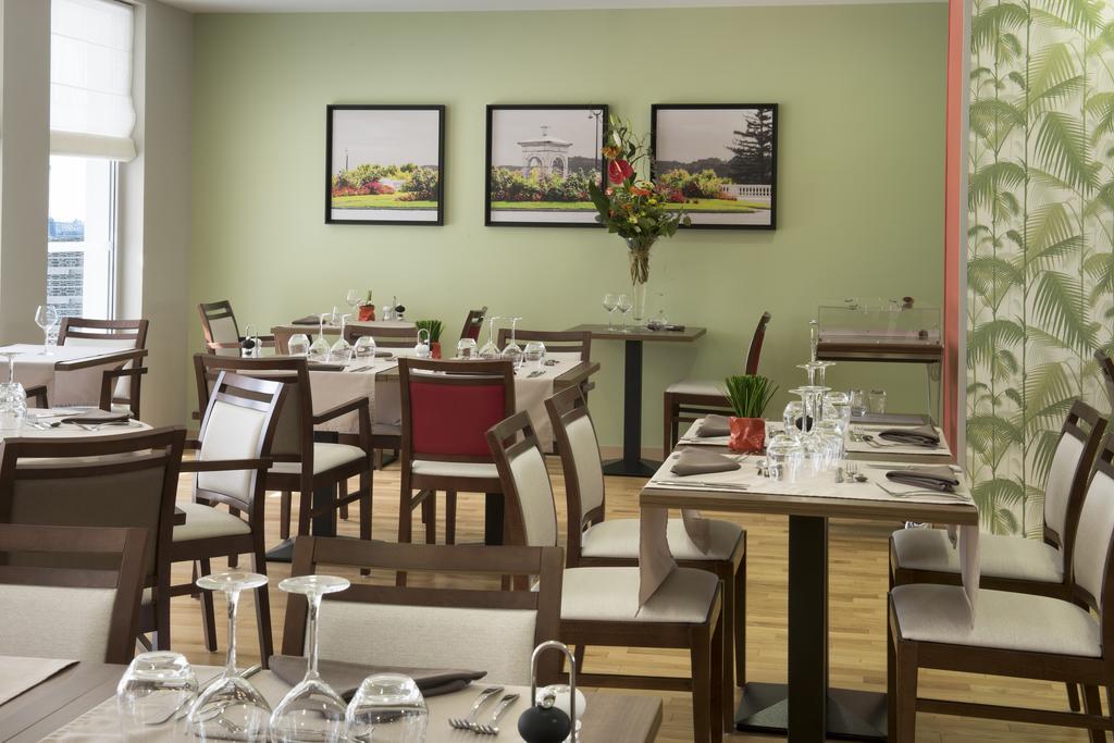 Domitys Le Palmier Du Roi Aparthotel Pau Ruang foto